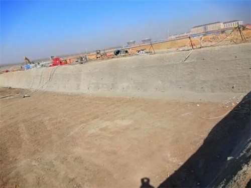 郊区高铁桩基础建设